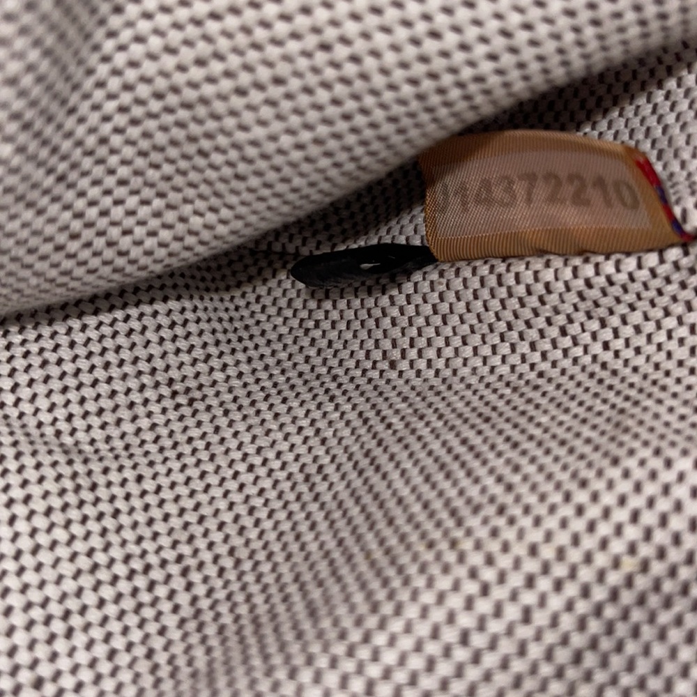 Dooney & Bourke City Flynn bag - Picture 7 of 13